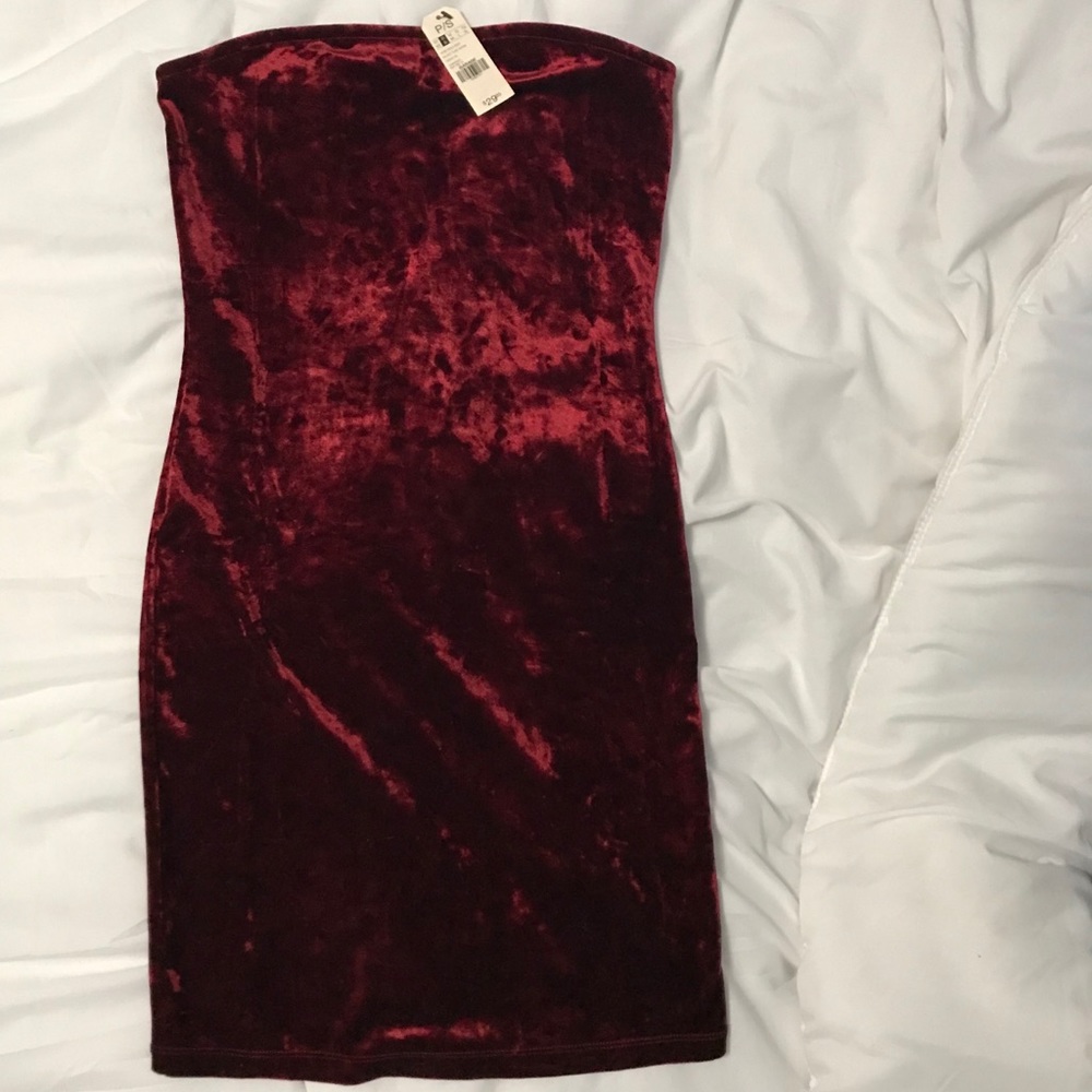 Garage: Velvet tube dress